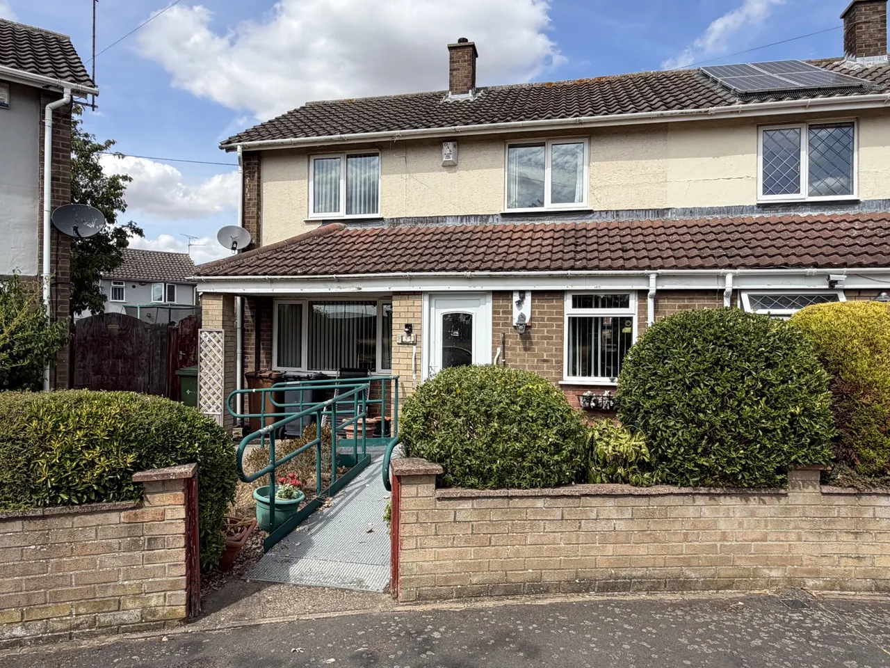 2 bed house for sale, Linnett Close, Lincoln, LN6