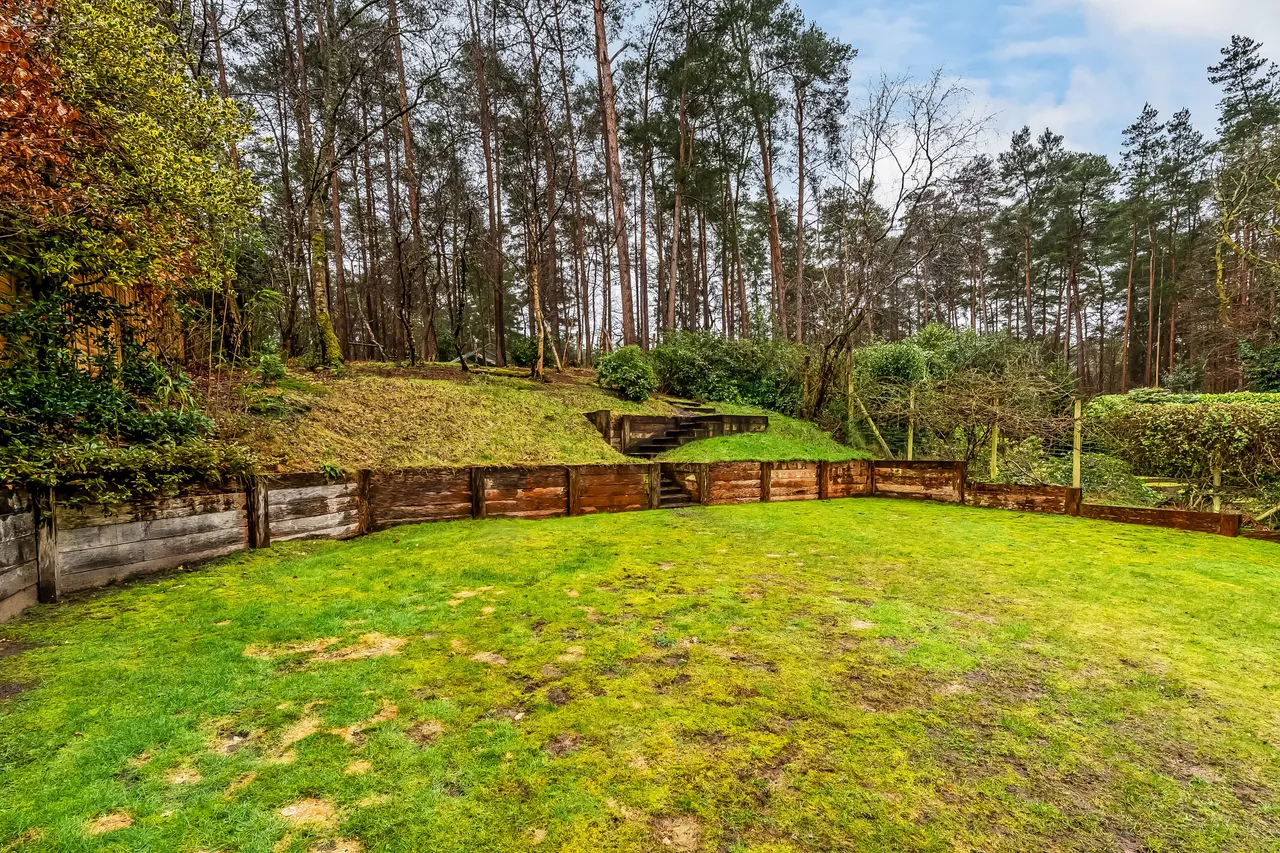 Frensham Vale, Farnham, GU10, photo 10