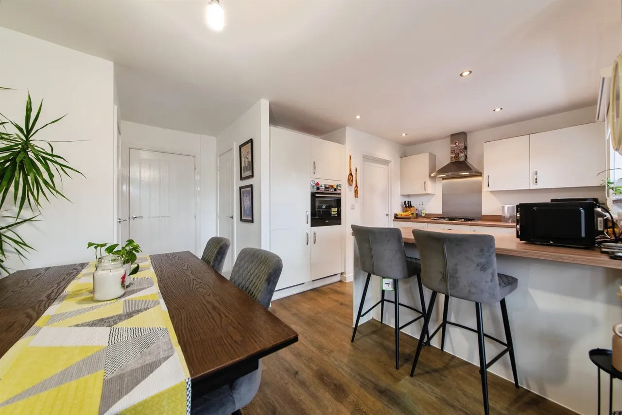 Lingfield Park BOURNE, PE10, photo 2
