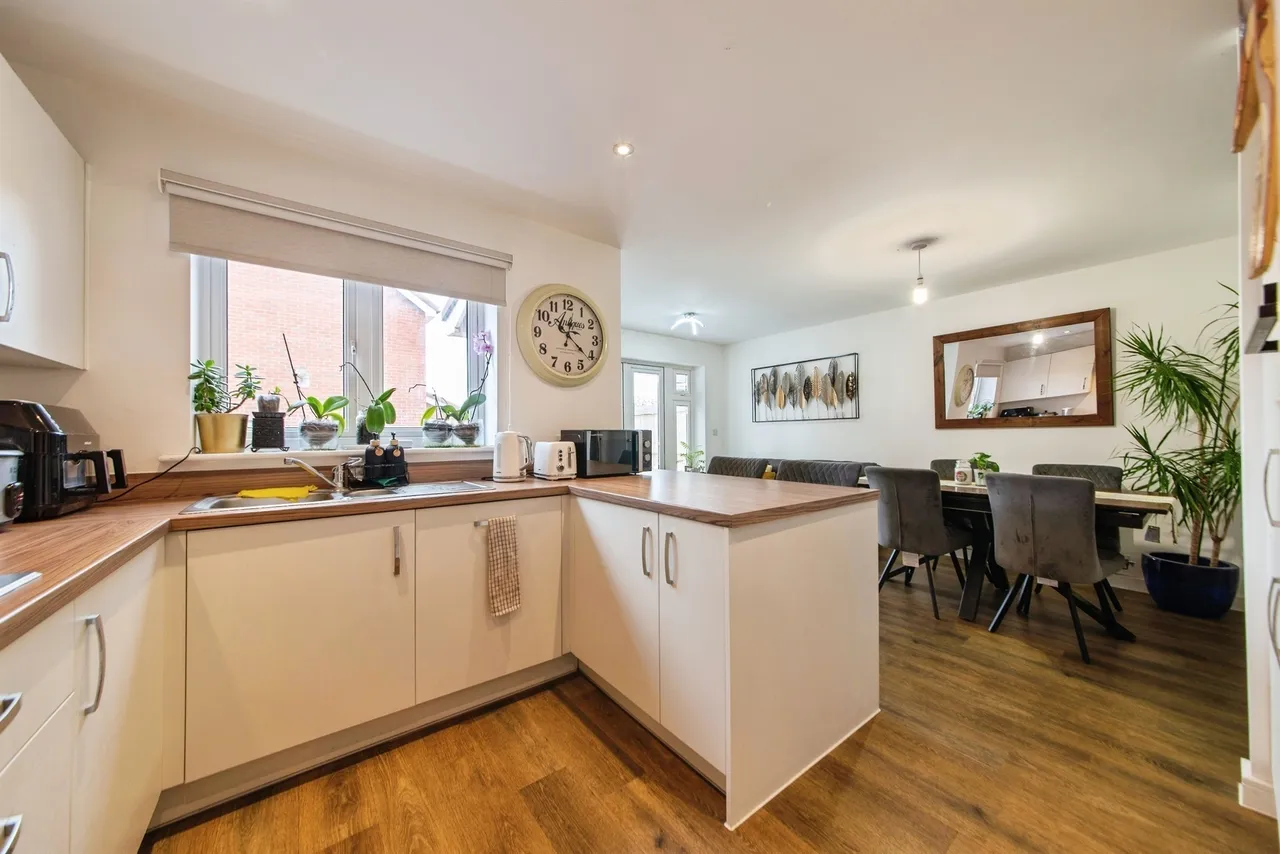 Lingfield Park BOURNE, PE10, photo 15