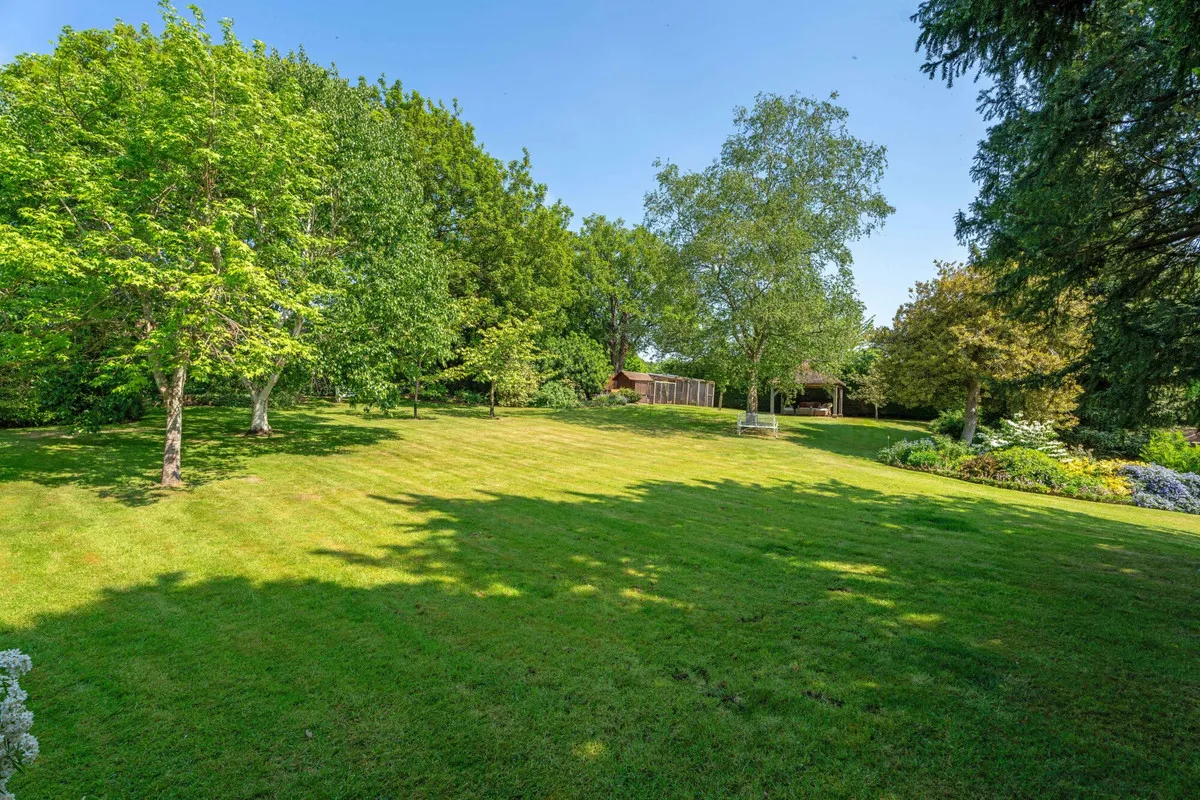 Parsonage Lane, Omberlsey, WR9, photo 24