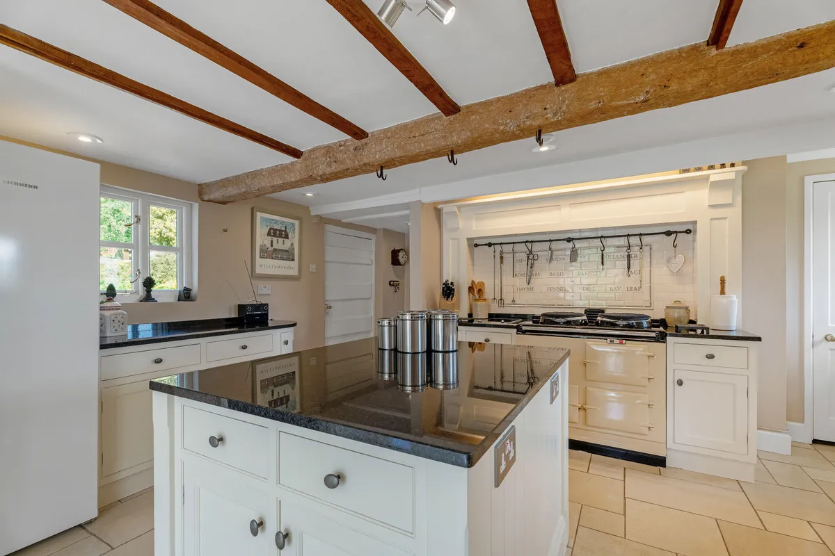 Parsonage Lane, Omberlsey, WR9, photo 5