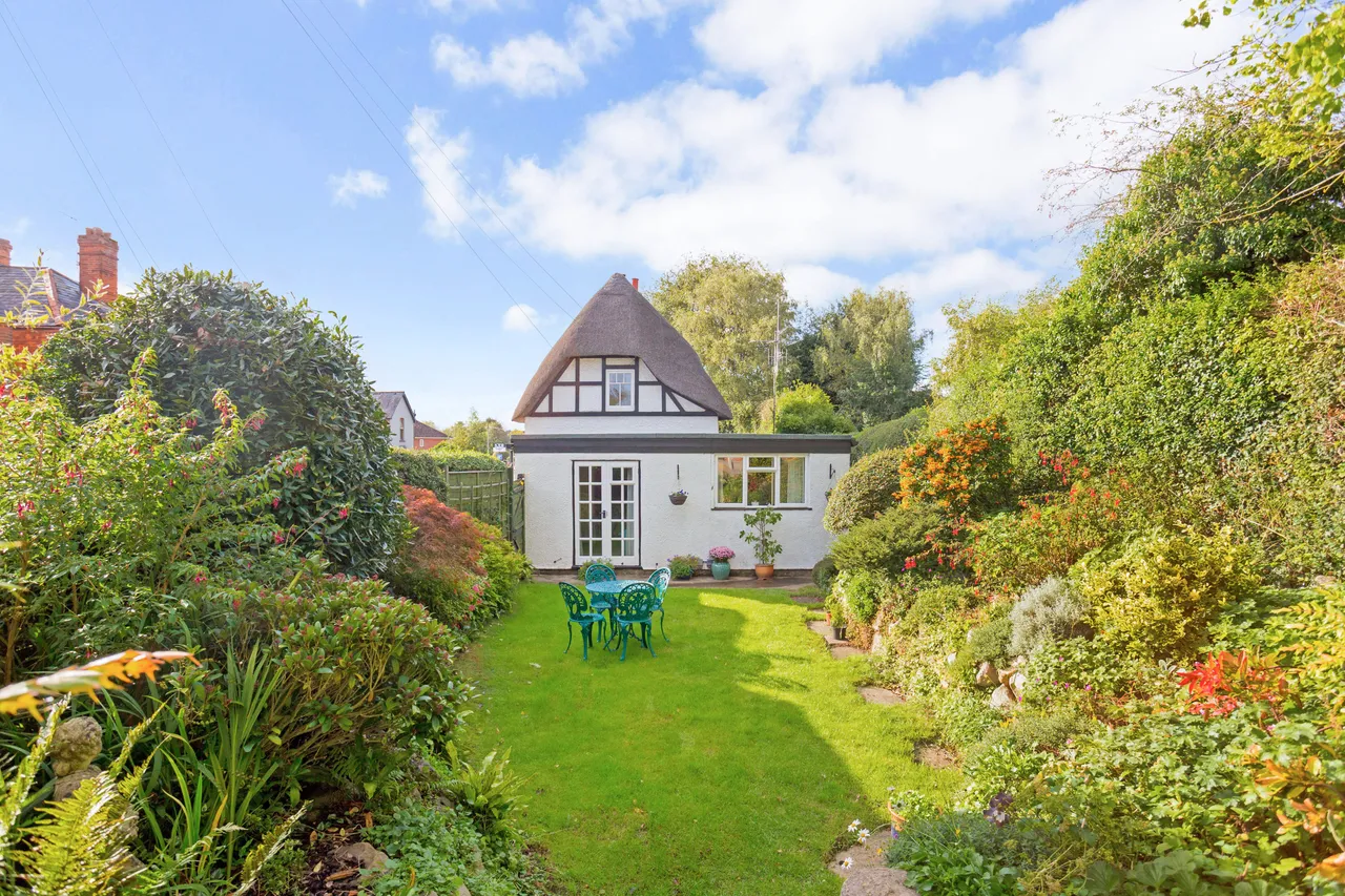 London Road, Marlborough, SN8, photo 8