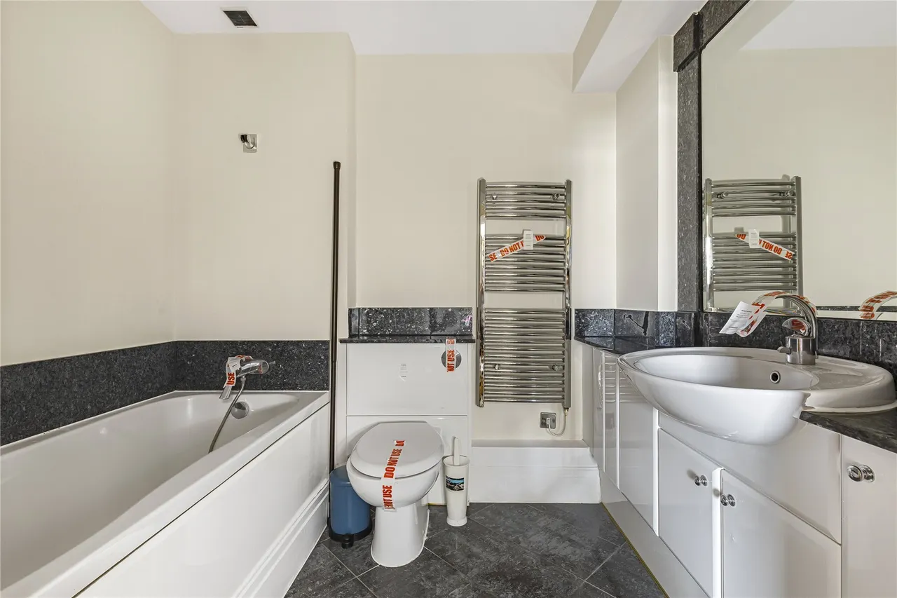 The Boulevard, Imperial Wharf, London, SW6, photo 7