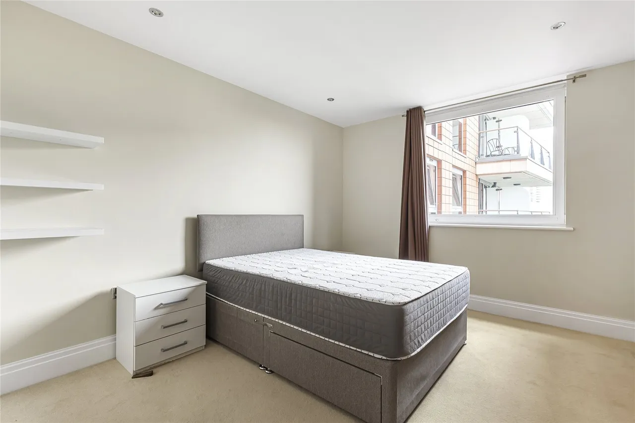 The Boulevard, Imperial Wharf, London, SW6, photo 4