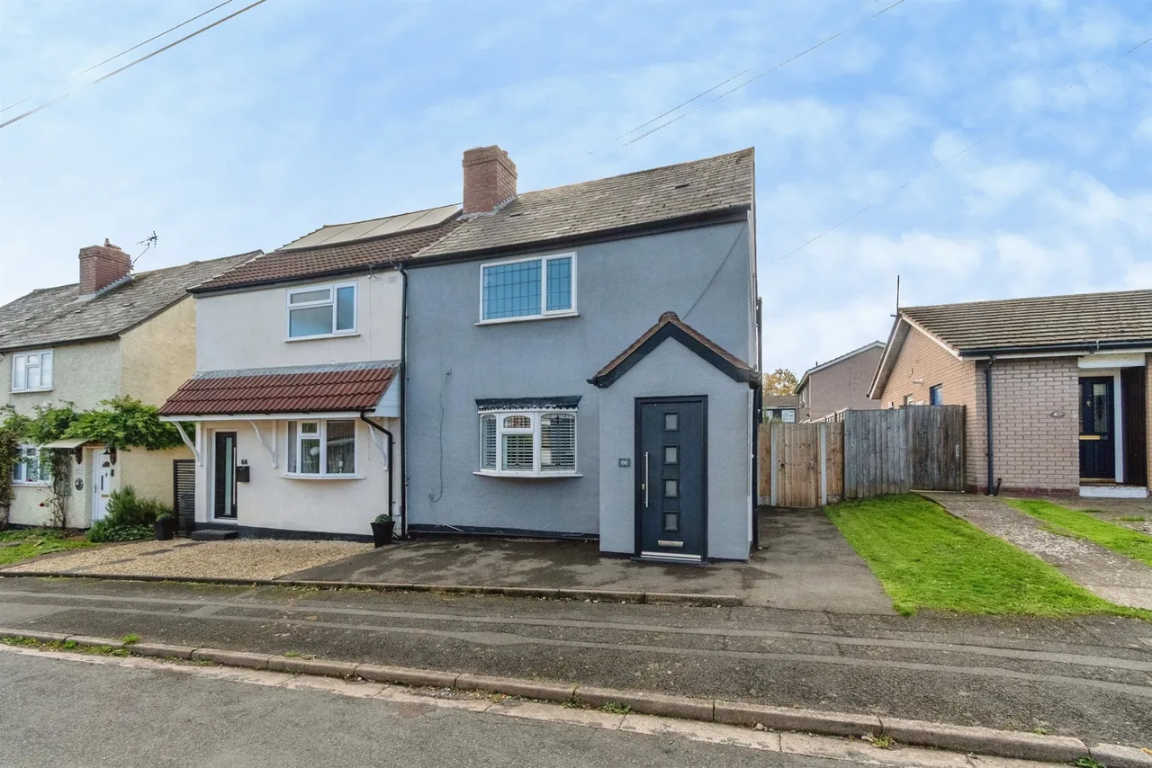 2 bed house for sale, Albert Street, Cannock, WS11