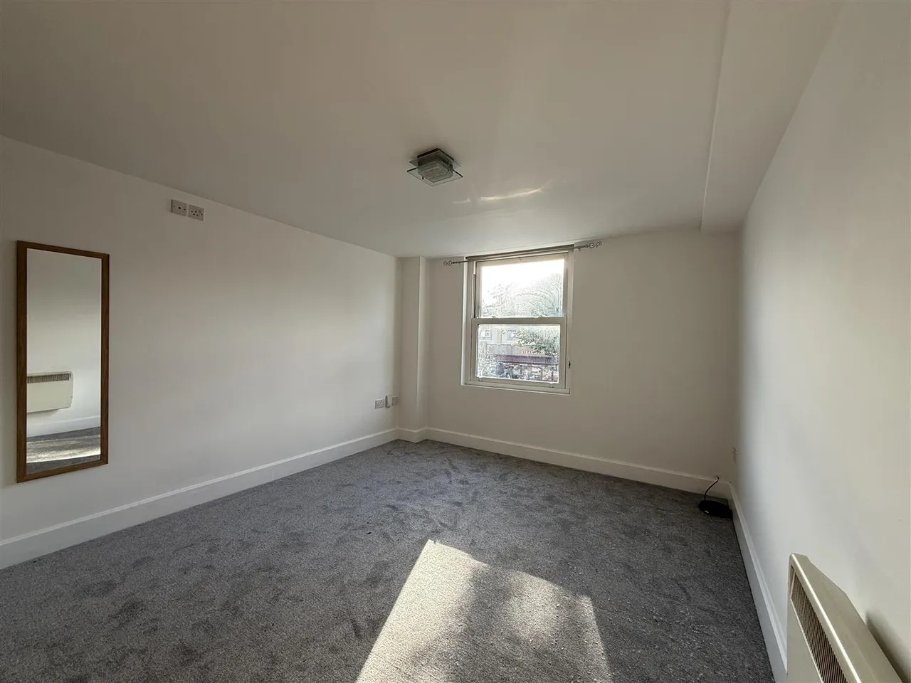 High Street, Stevenage, SG1, photo 3