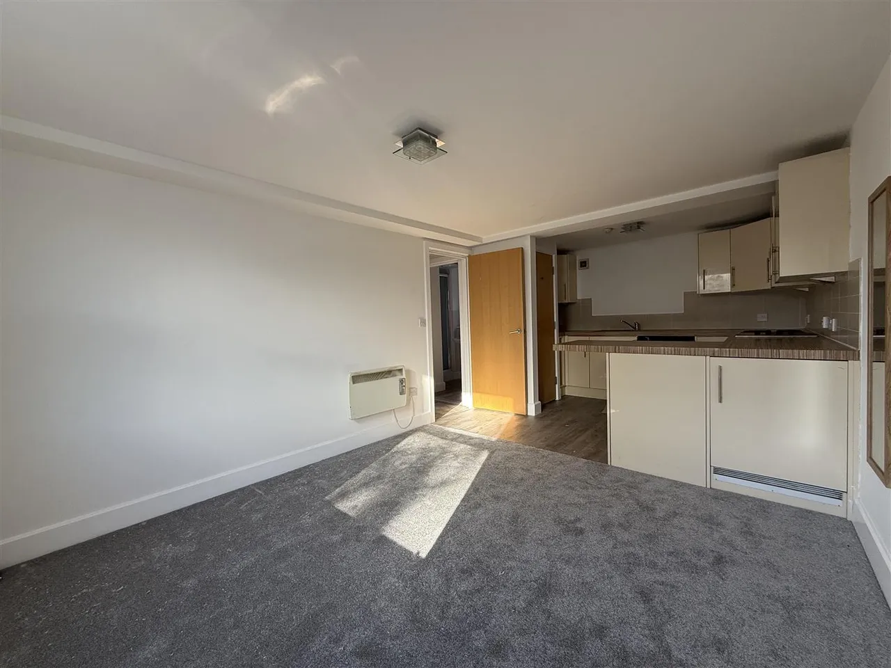 High Street, Stevenage, SG1, photo 2