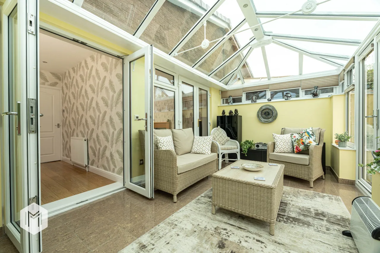Shepherds Close, Greenmount, Bury, BL8 4BL, photo 8
