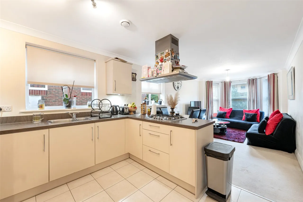 St. Botolphs Road, Worthing, BN11, photo 4