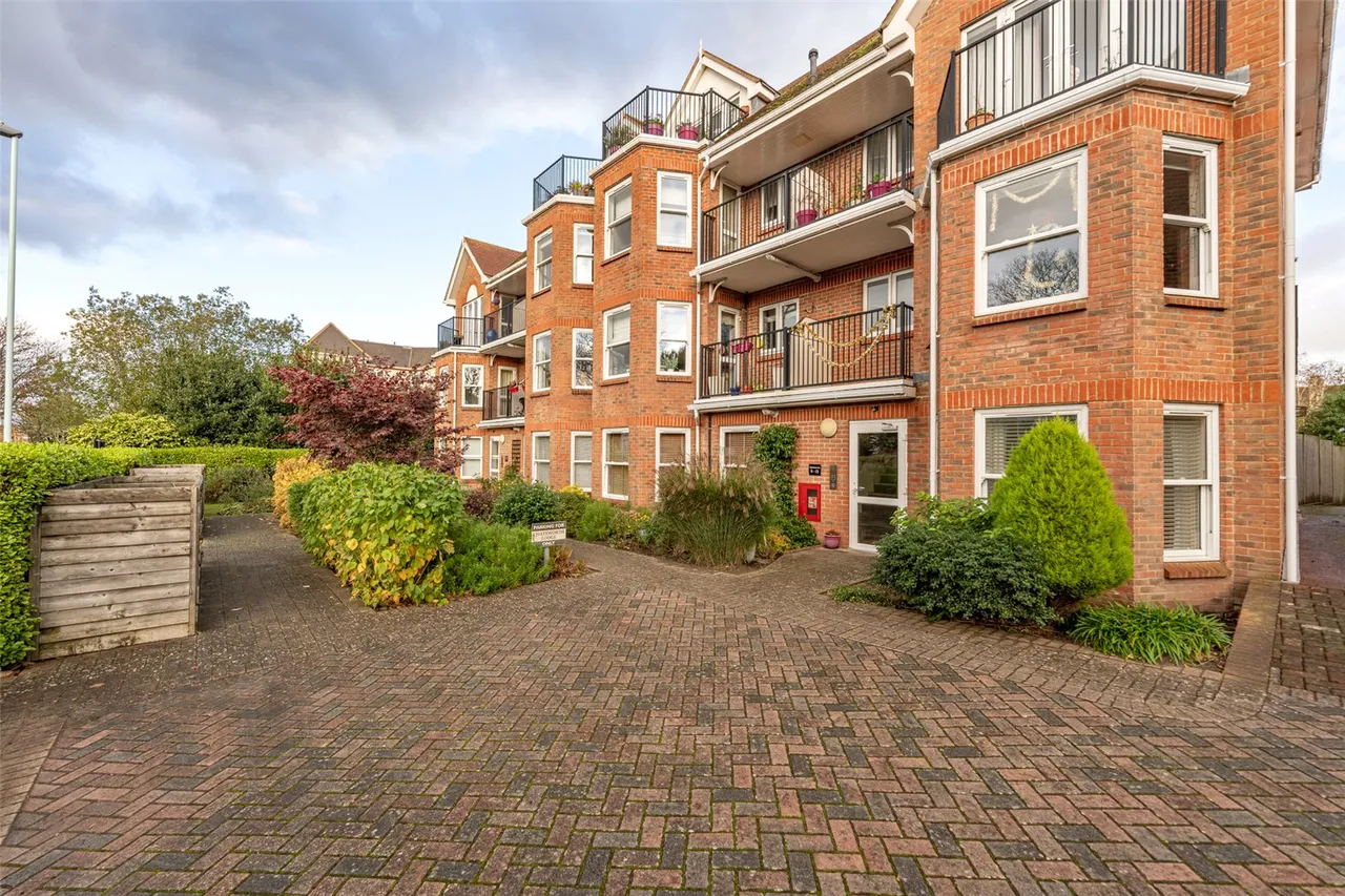 St. Botolphs Road, Worthing, BN11, photo 13