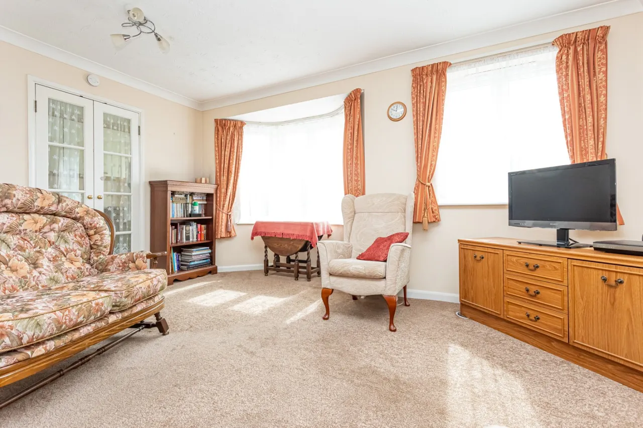 Albion Road, Birchington, CT7, photo 4