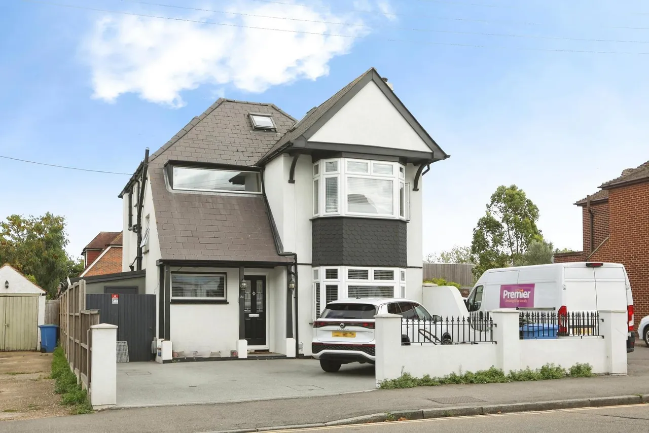 4 bed house for sale, Halfway Road, Minster on Sea, ME12