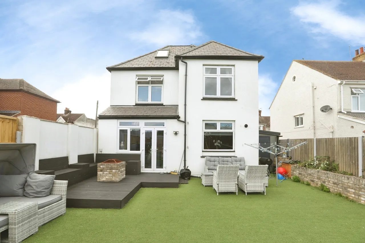 Halfway Road, Minster on Sea, ME12, photo 13