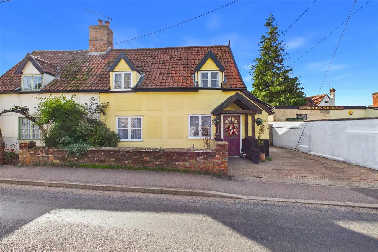 3 bed house for sale, Old Bury Road, Stanton, IP31