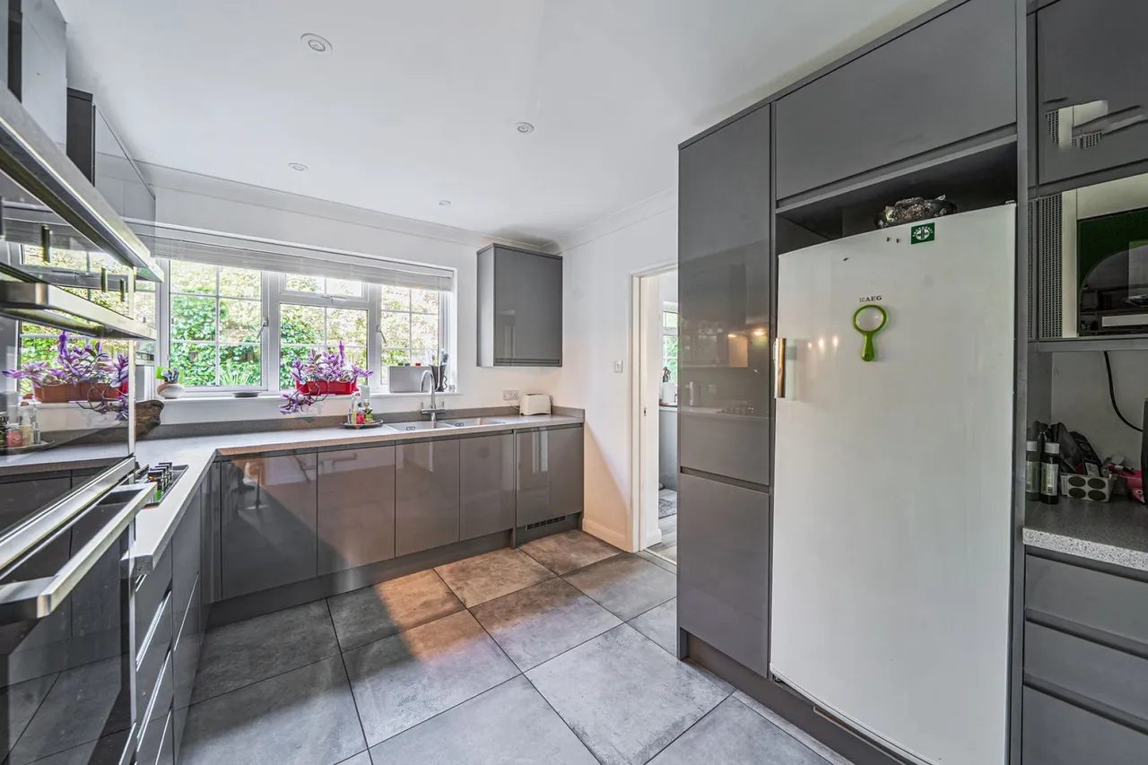 Worcester Place, Lymington, SO41, photo 6