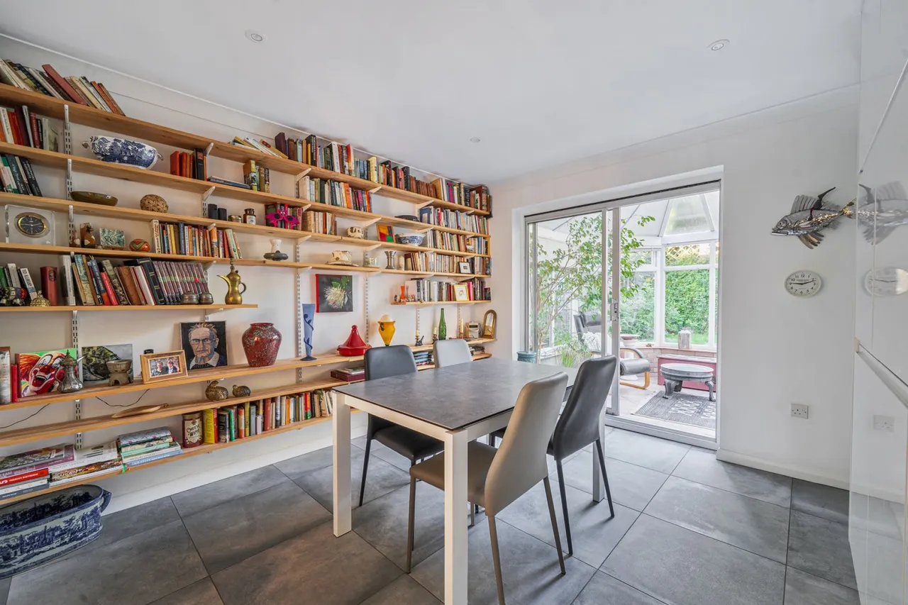 Worcester Place, Lymington, SO41, photo 8