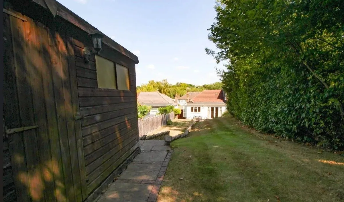 St. Georges Drive, Watford, WD19, photo 3