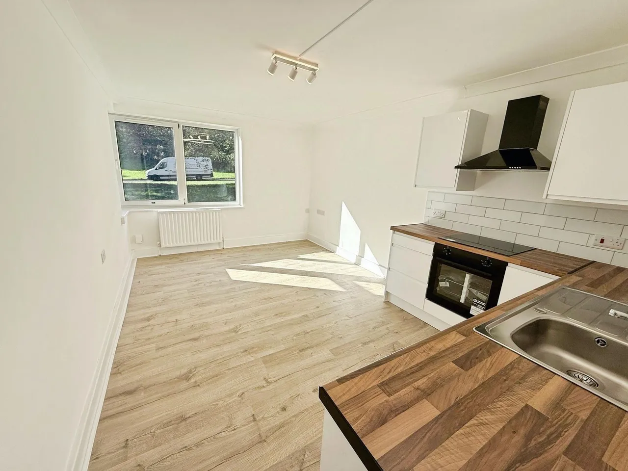 Deercote, Telford, TF3, photo 3
