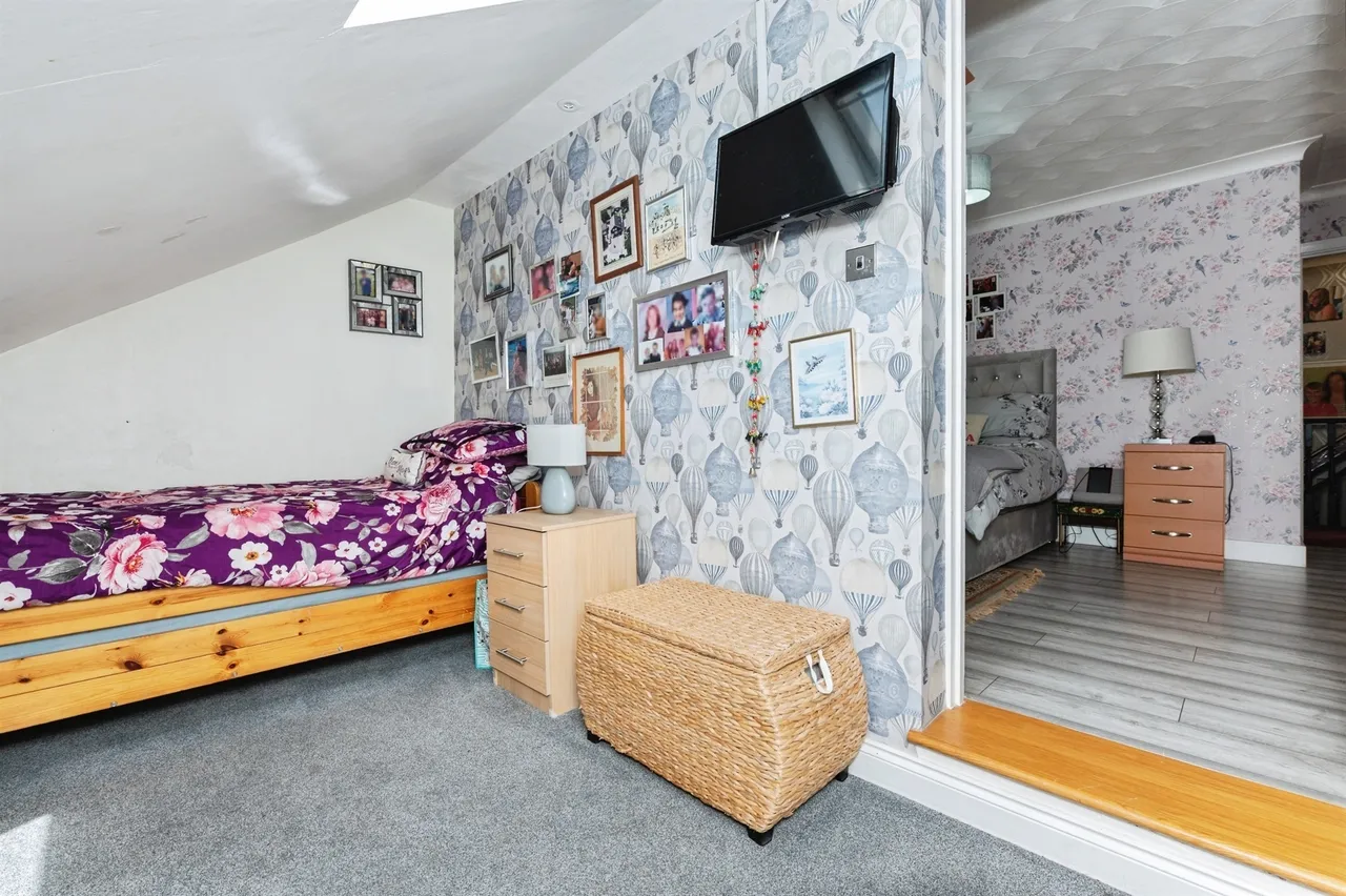 Marian Close, North Stifford, Grays, photo 10