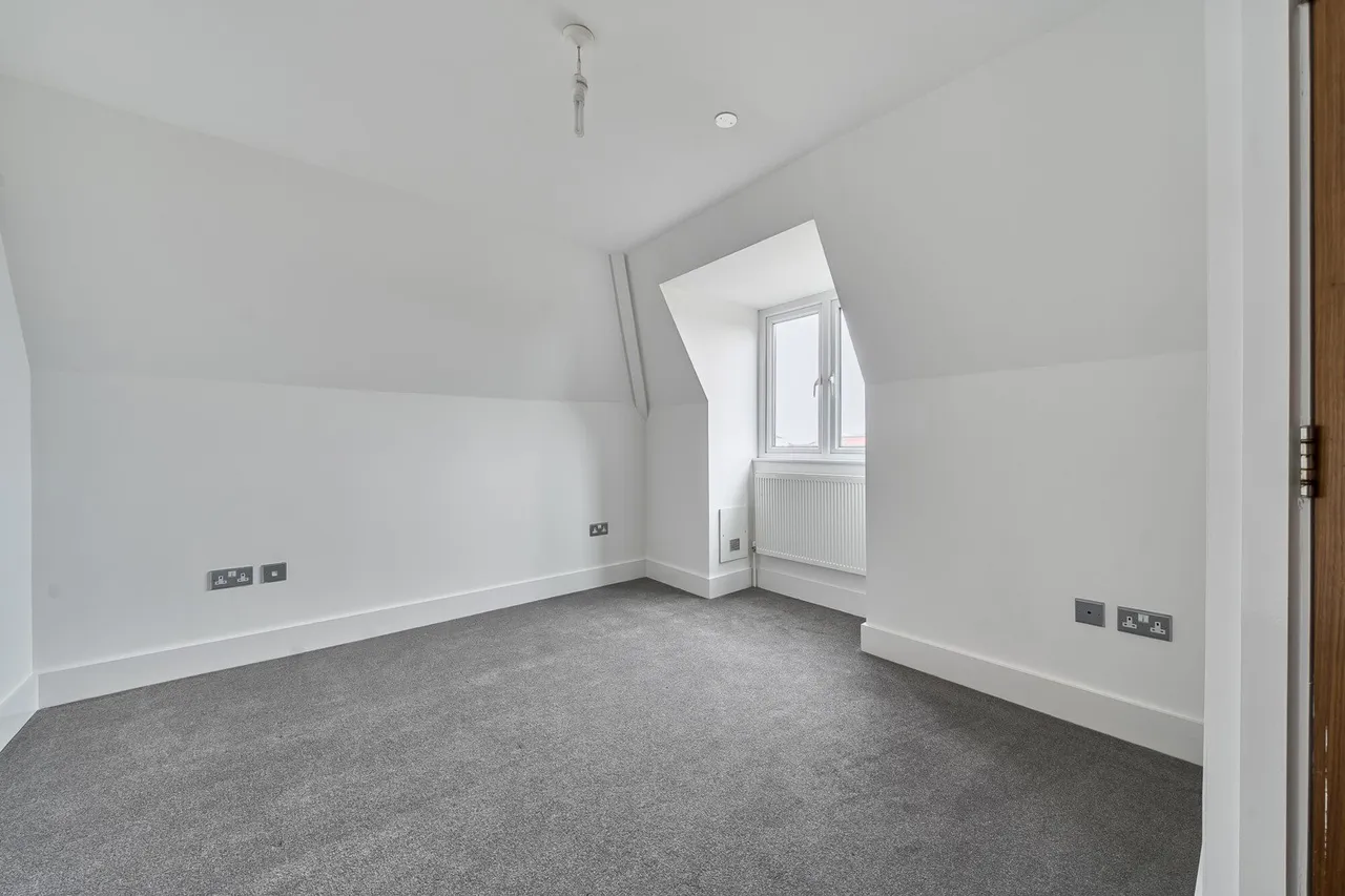 Elm Road, DA14, photo 13