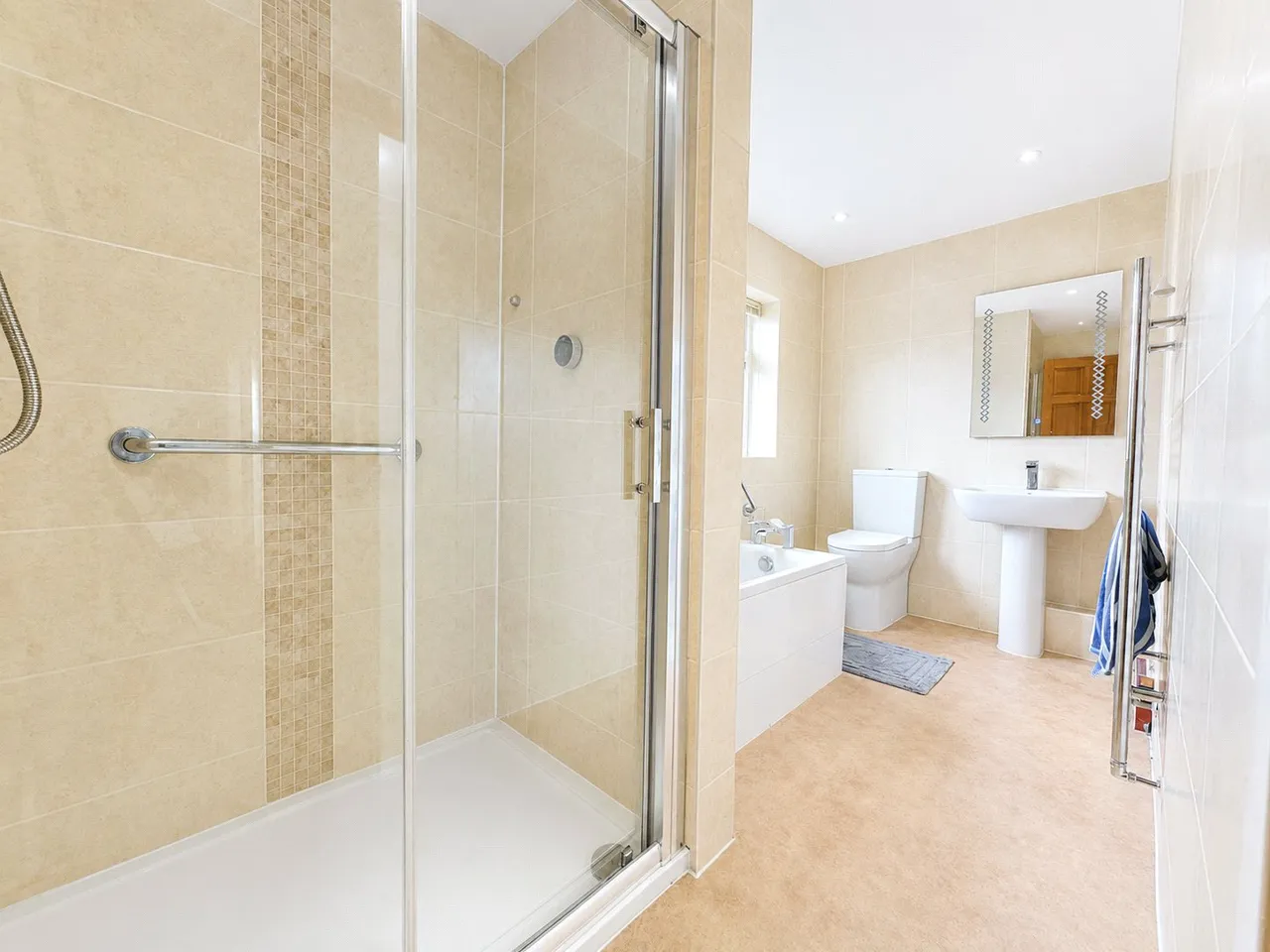 Nicholls Drive, Pensby, CH61, photo 11