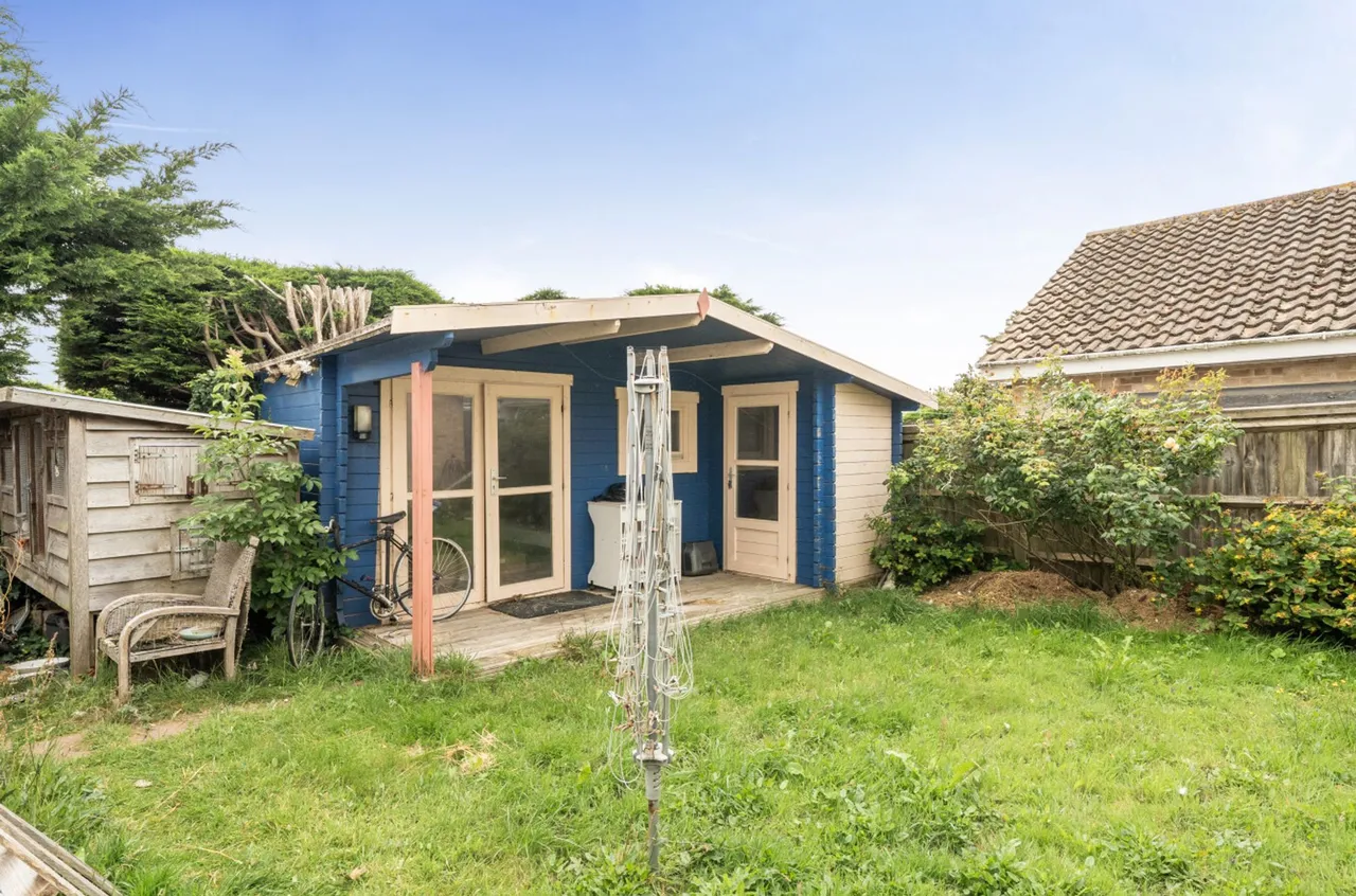 Cunningham Gardens, Felpham, PO22, photo 19