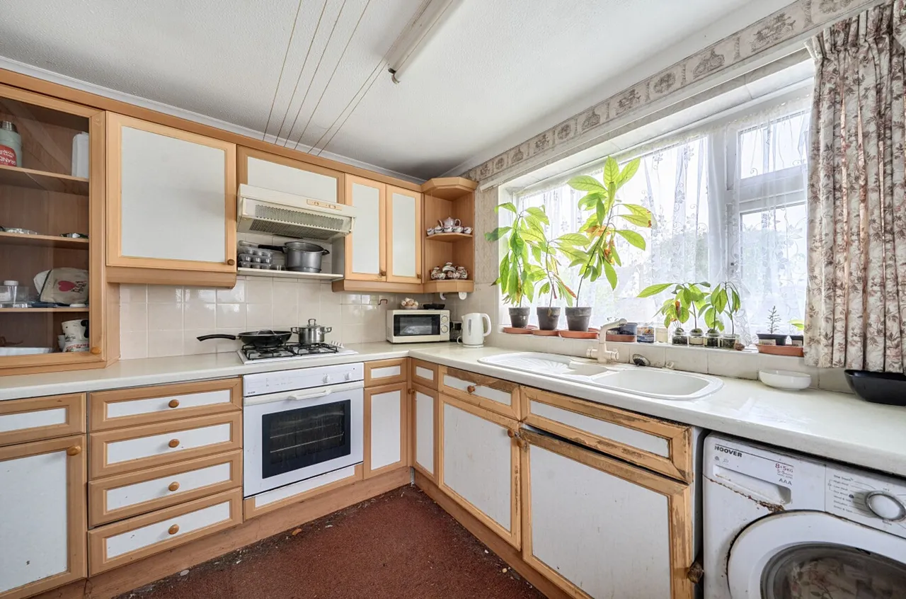 Cunningham Gardens, Felpham, PO22, photo 3
