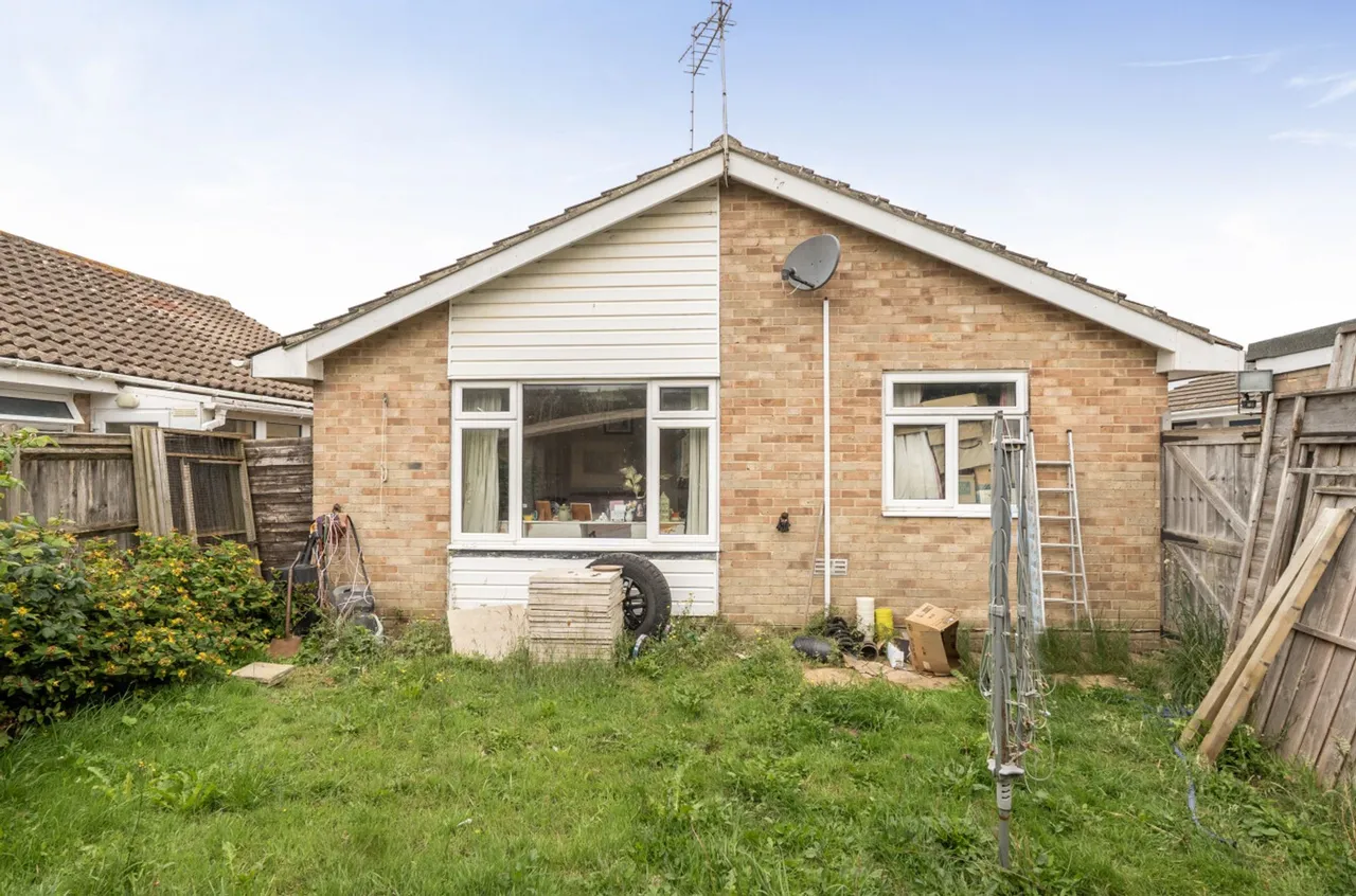 Cunningham Gardens, Felpham, PO22, photo 17