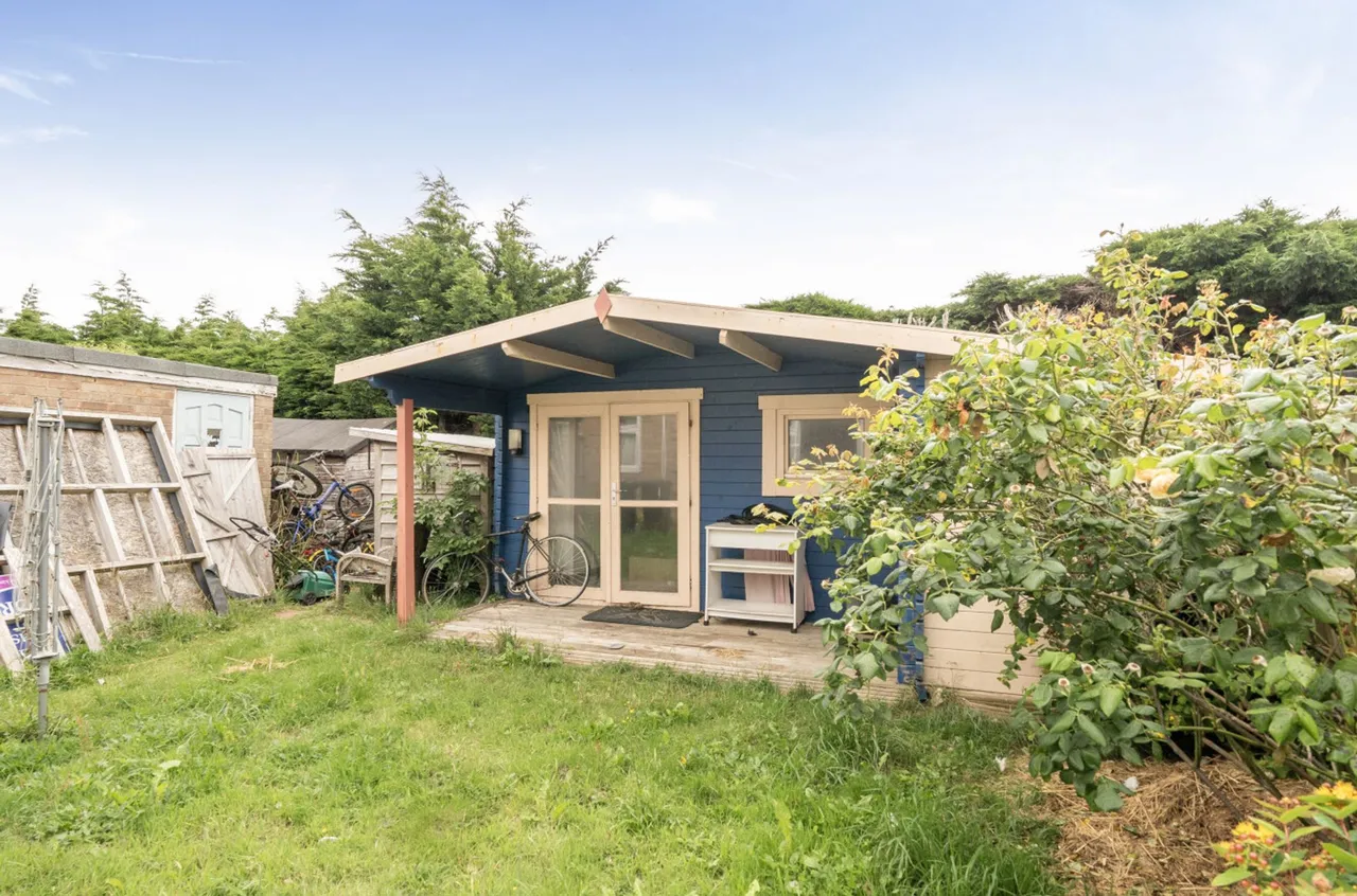 Cunningham Gardens, Felpham, PO22, photo 18