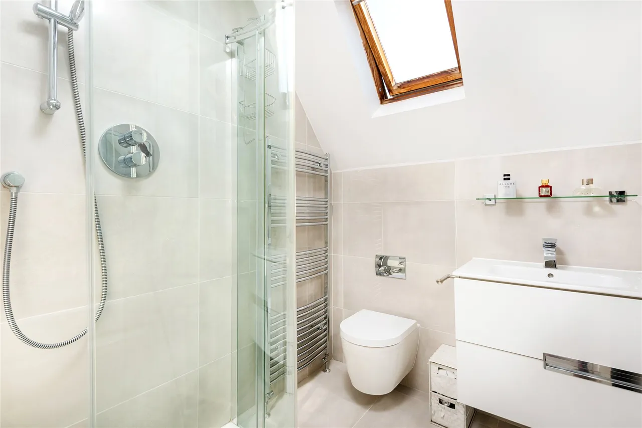 Pigott Drive, Shenley Church End, MK5, photo 17