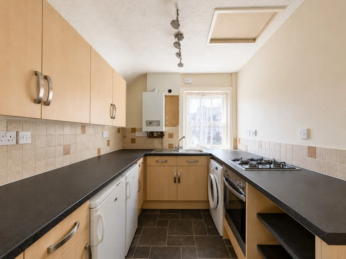 Sandbanks Road, Poole, BH14, photo 3
