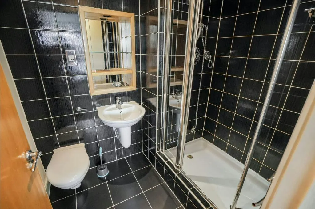 Bowman Lane, Hunslet, LS10, photo 11