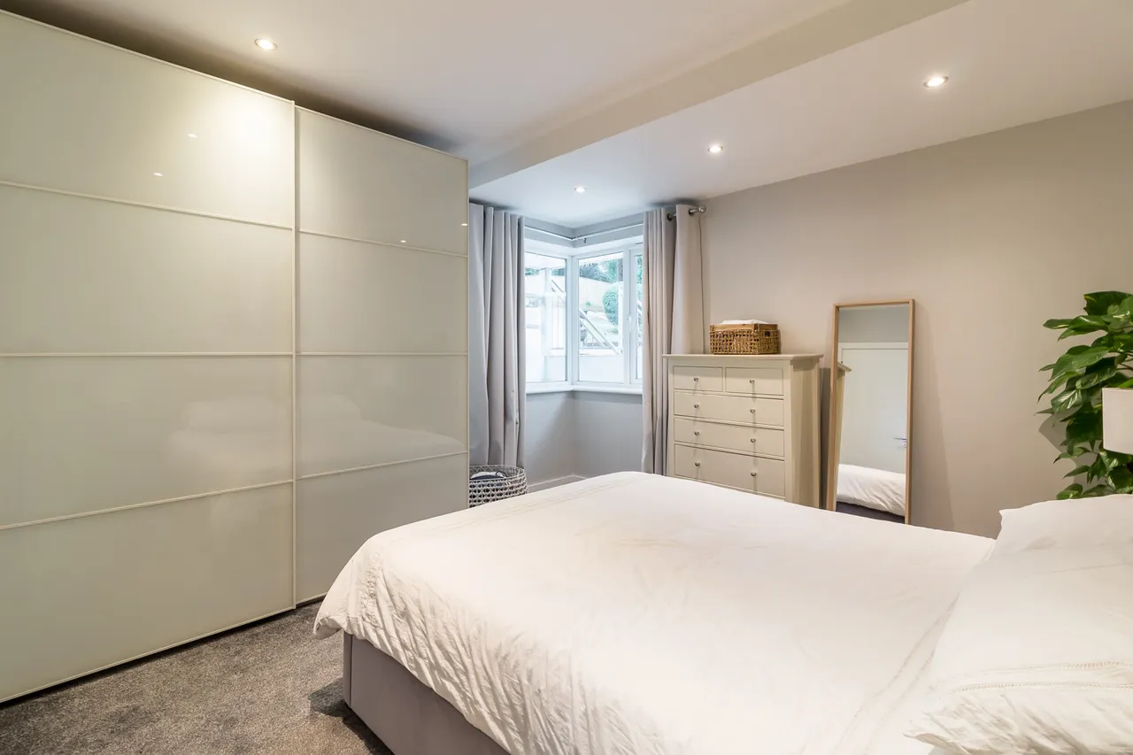 24 Pinewood Road, St. Ives, Ringwood, BH24 2PA, photo 14