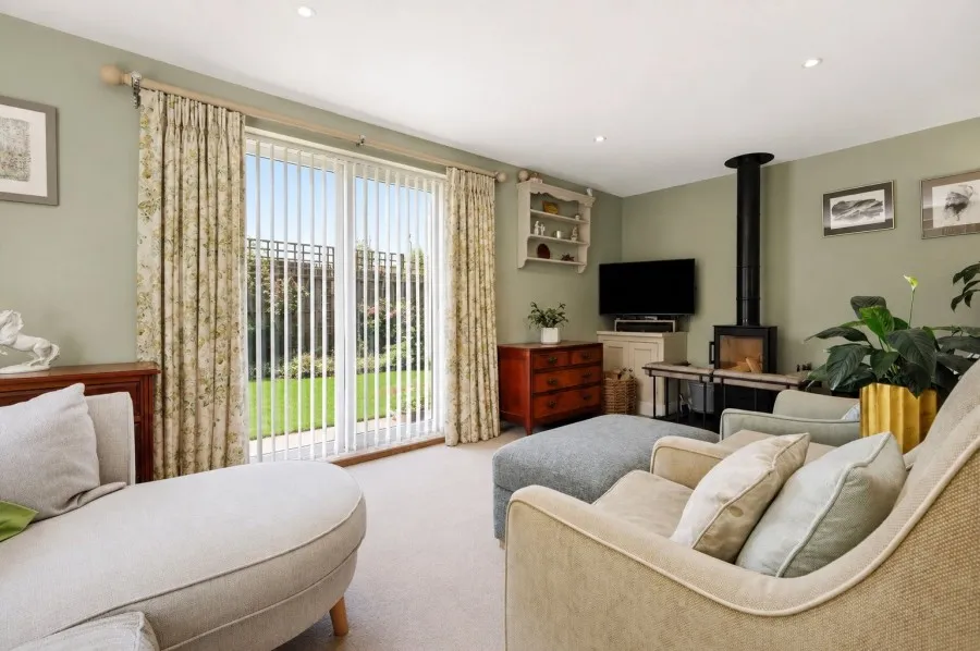with 4 bedrooms in Great Chesterford, Nr Saffron Walden, CB10, photo 6