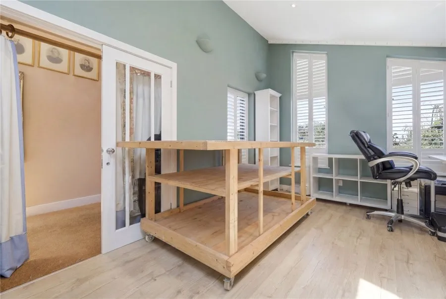 with 4 bedrooms in Great Chesterford, Nr Saffron Walden, CB10, photo 20
