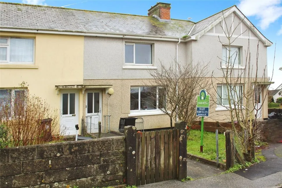 3 bed house to rent — Rectory Road, Camborne, Cornwall, TR14