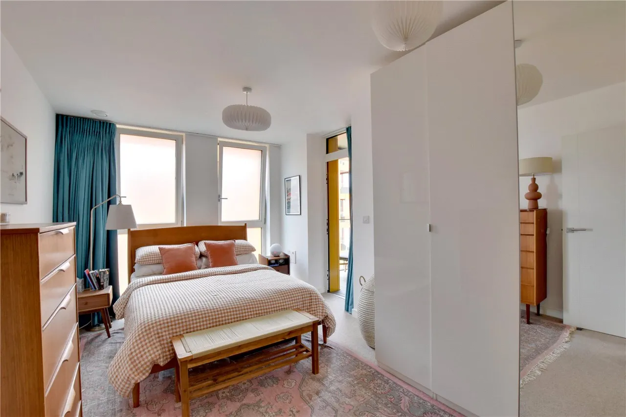 Loop Court, 1 Telegraph Avenue, Greenwich, London, SE10, photo 3