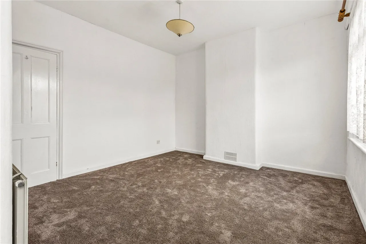 Lessingham Avenue, London, SW17, photo 6