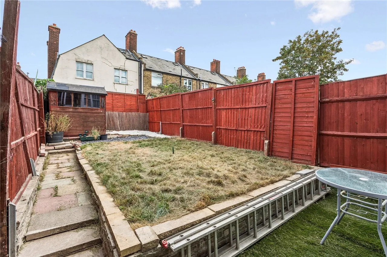 Lessingham Avenue, London, SW17, photo 3