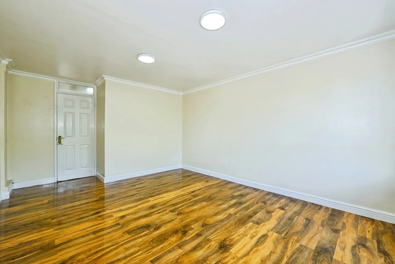Soudan Drive, NOTTINGHAM, Nottinghamshire, NG2, photo 5