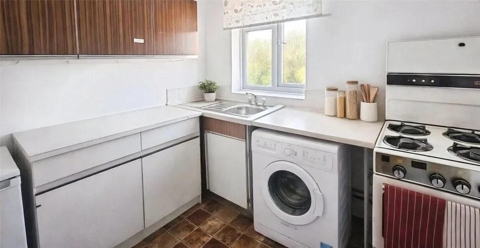 Winchester Road, Southampton, Hampshire, SO16, photo 3