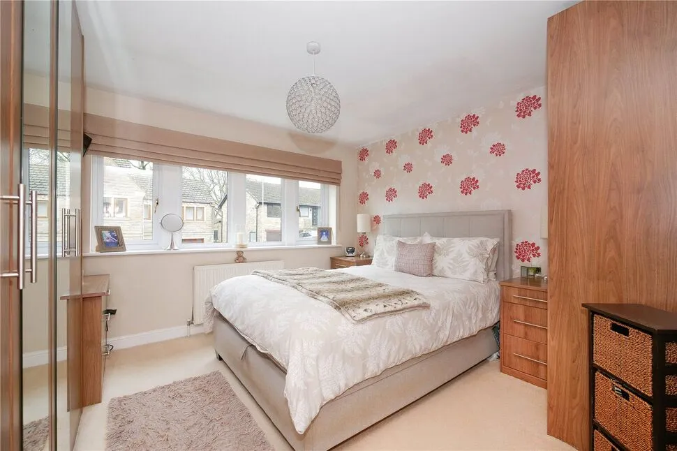 St. Helier Grove, Baildon, West Yorkshire, BD17, photo 8