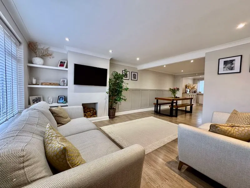 Bay Tree Close, Loudwater HP11 1JN, photo 4