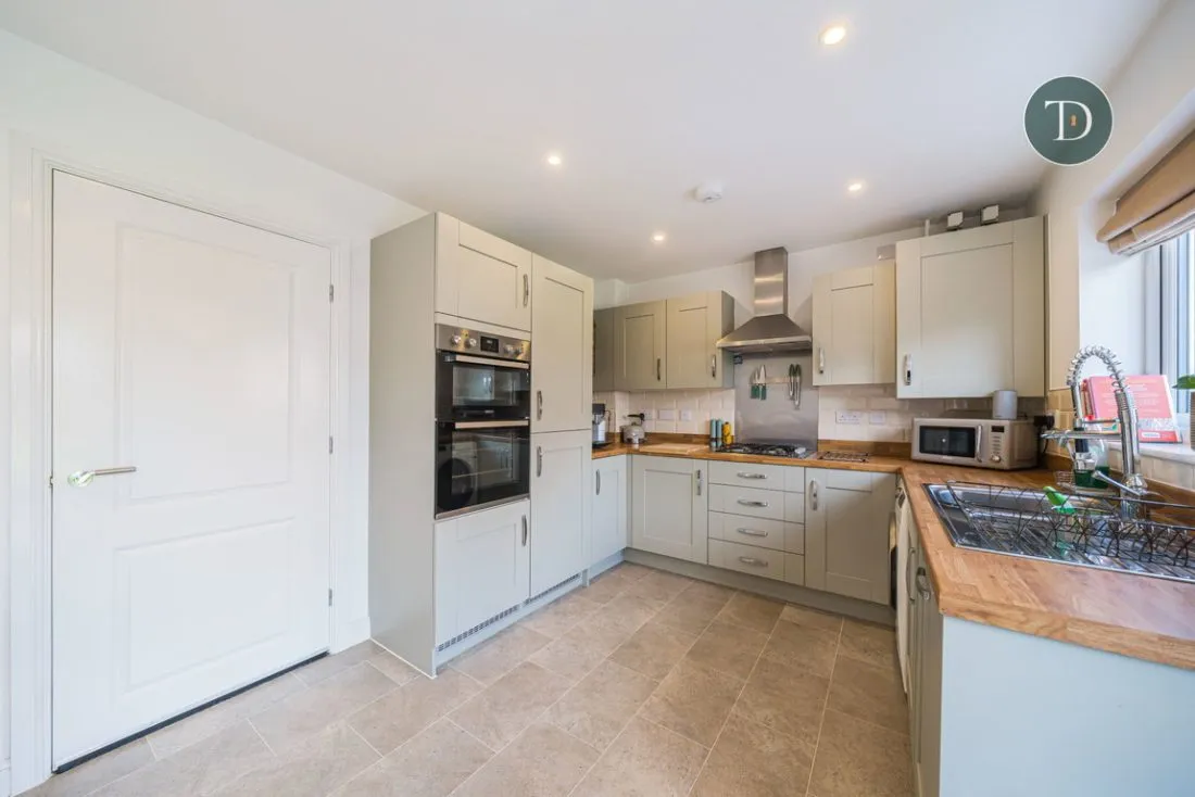 Grayling Avenue, Ellesmere Port, CH66 1UD, photo 11