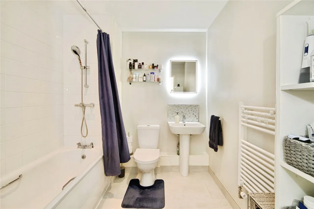 The Hyde, London, NW9, photo 16