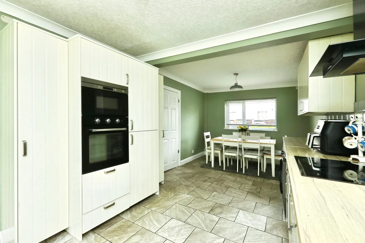 South Avenue, Bawtry, Doncaster, photo 3
