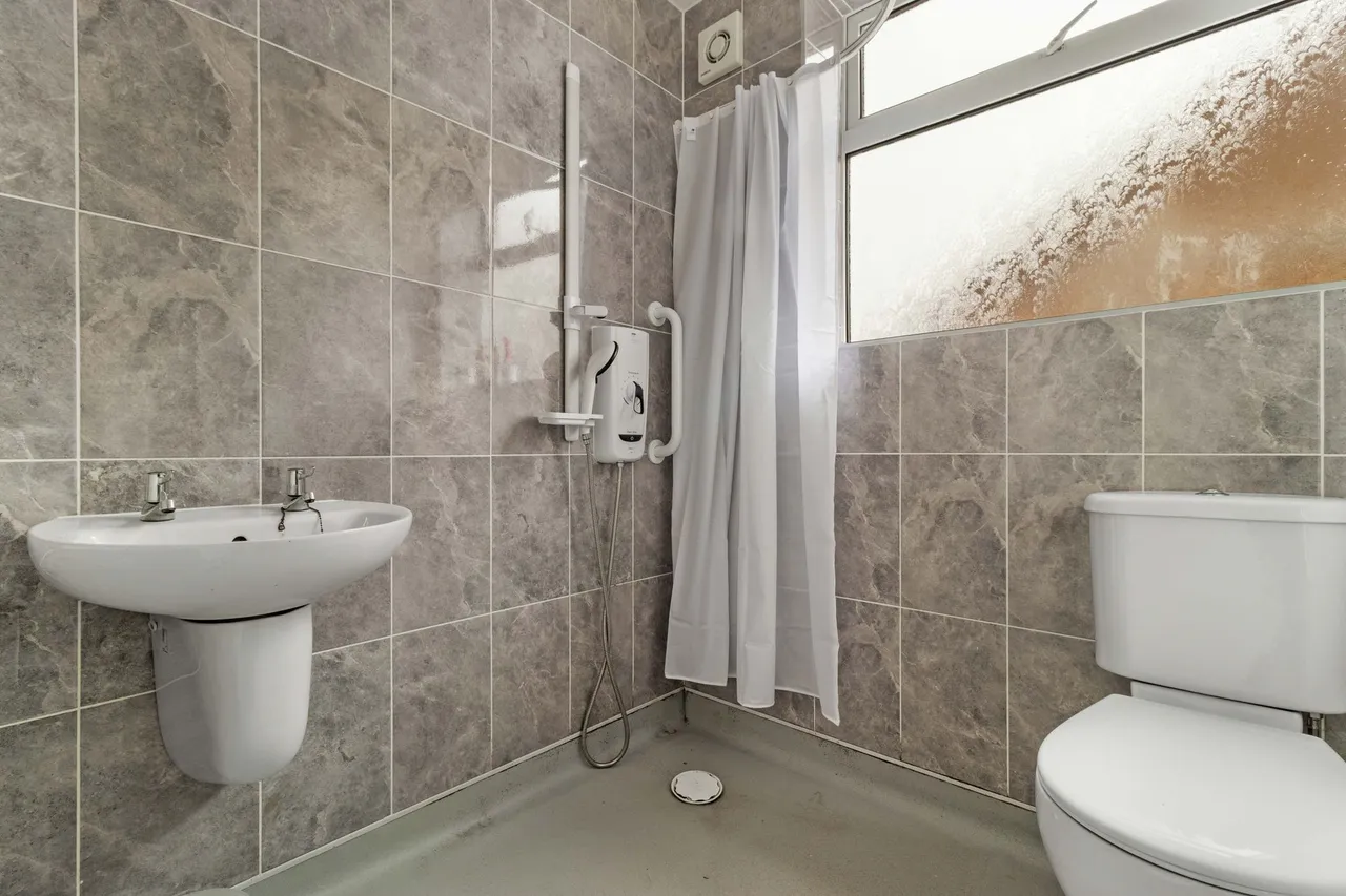 Burgess Avenue, Warrington, Warrington, WA4 6QZ, photo 13
