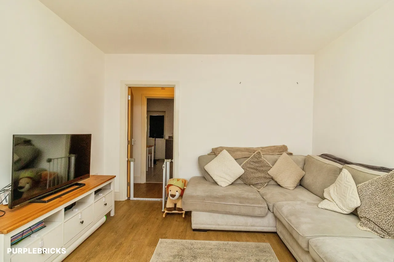Bowling Green Close, Milton Keynes, MK2, photo 12