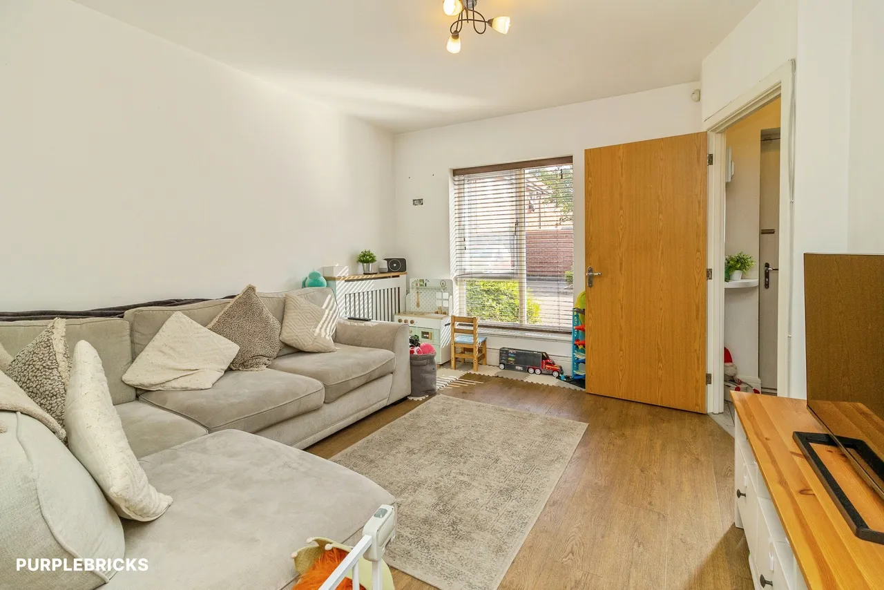 Bowling Green Close, Milton Keynes, MK2, photo 25